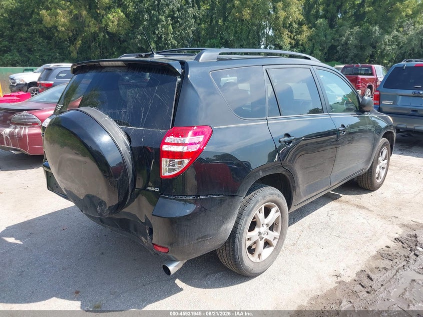2011 TOYOTA RAV4 auction photo 4