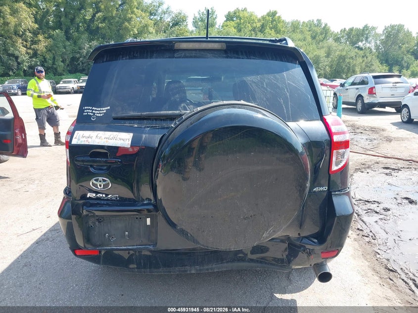 2011 TOYOTA RAV4 auction photo 6