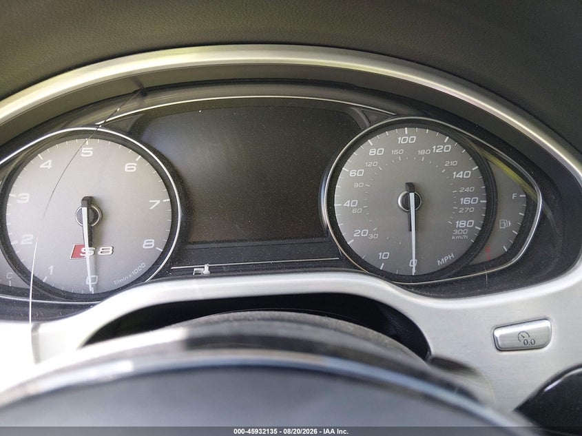 AUDI S8 2013 VIN WAUD2AFDXDN009029