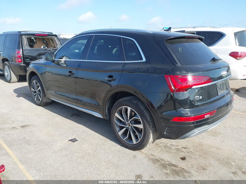 Vin: wa1aaafy2m2052139, lot: 46431287, audi q5 premium 45 tfsi quattro s tronic 20213