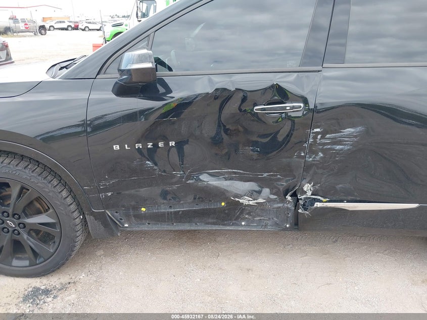 2019 CHEVROLET BLAZER auction photo 6