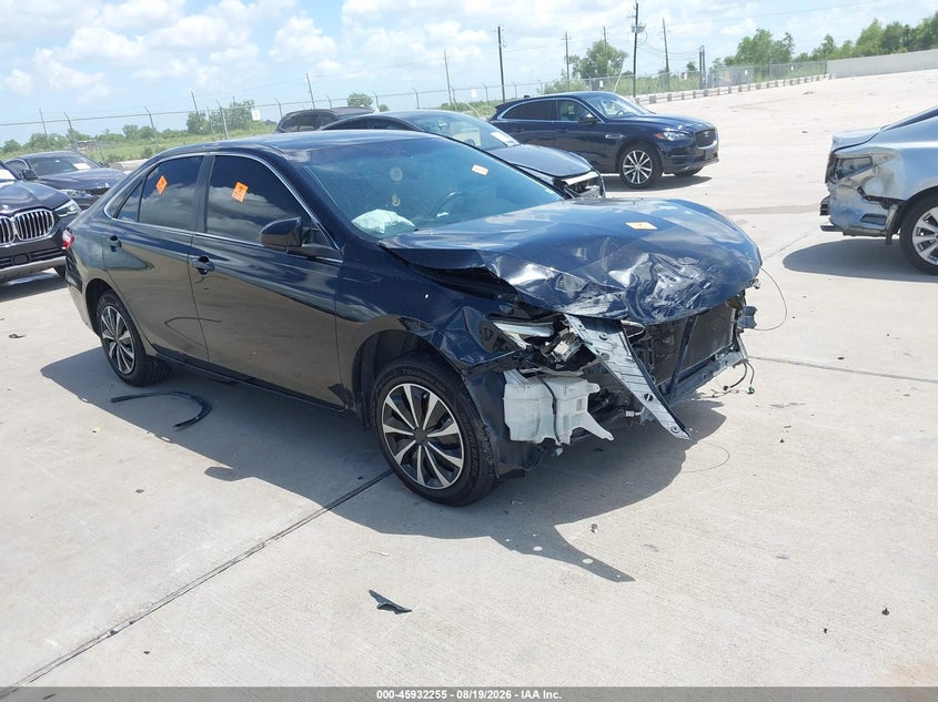 2017 TOYOTA CAMRY auction photo 1