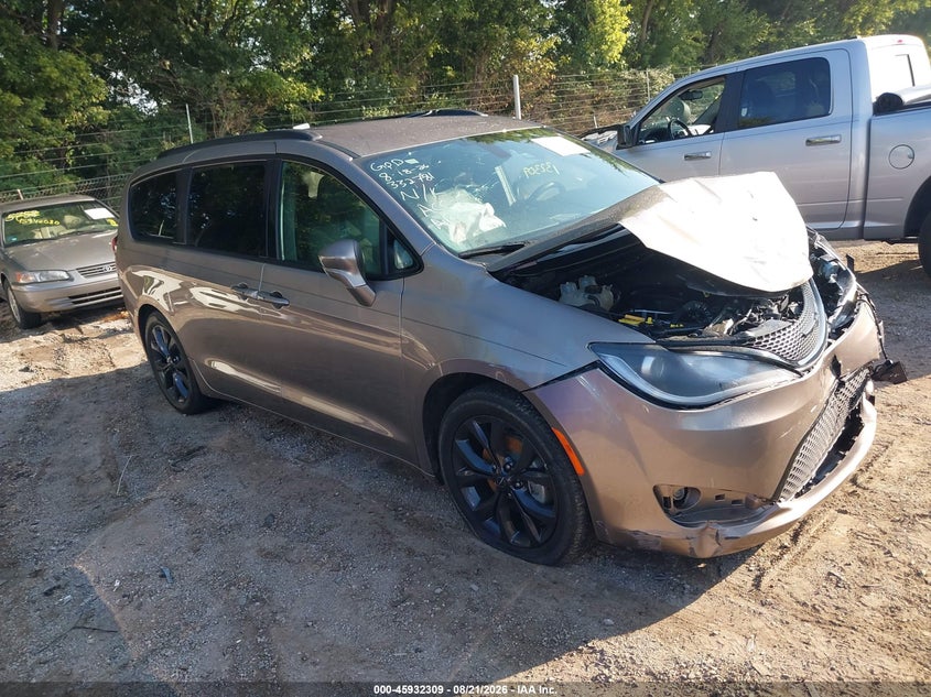CHRYSLER PACIFICA 2018 VIN 2C4RC1EG0JR332781
