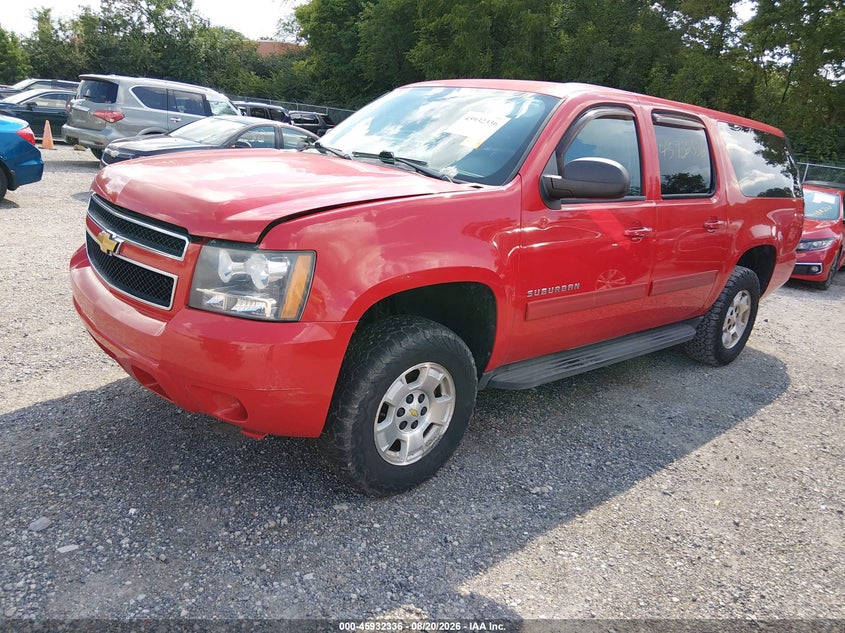 2013 Chevrolet Suburban, Звичайний знос, IAAI, VIN 1GNSK5E75DR224606 — фото 2