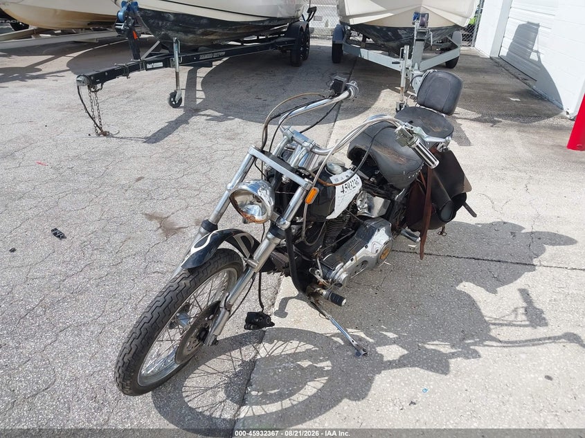 1992 HARLEY-DAVIDSON FXST auction photo 2