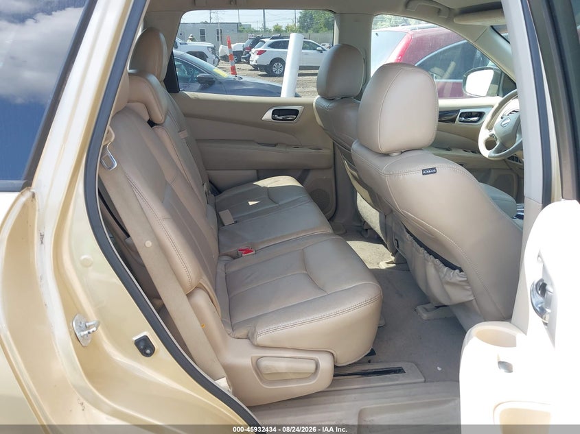 2013 NISSAN PATHFINDER auction photo 8