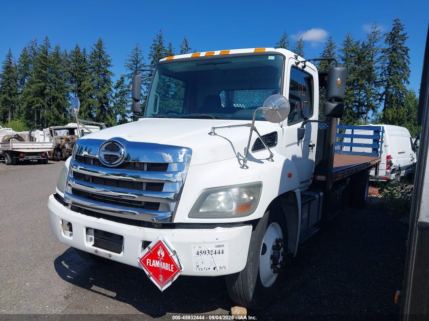 2016 HINO HINO 338 auction photo 2