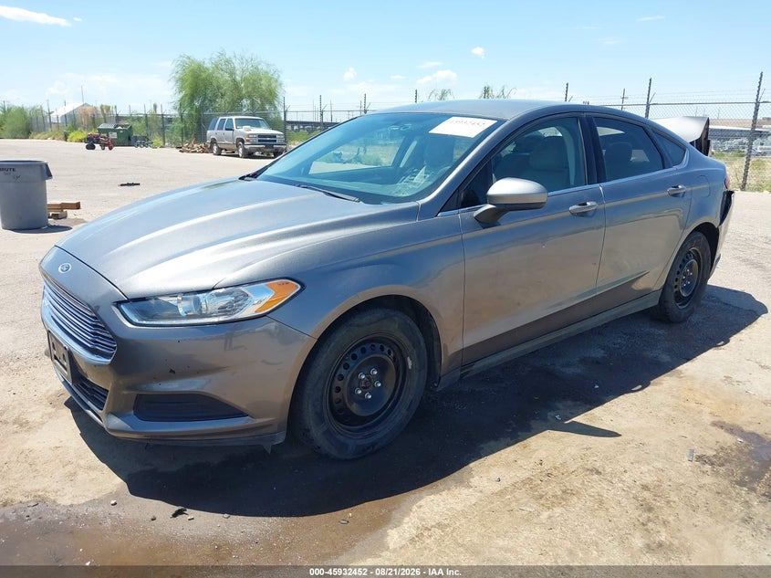 2014 Ford Fusion, Right Rear, IAAI, VIN 3FA6P0G70ER328945 — photo 2