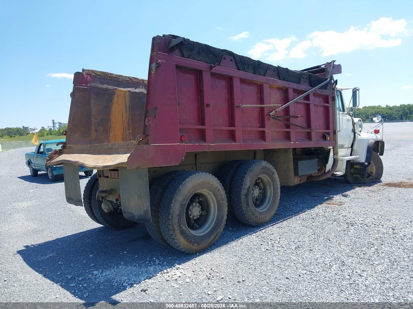 1994 FORD L-SERIES auction photo 4