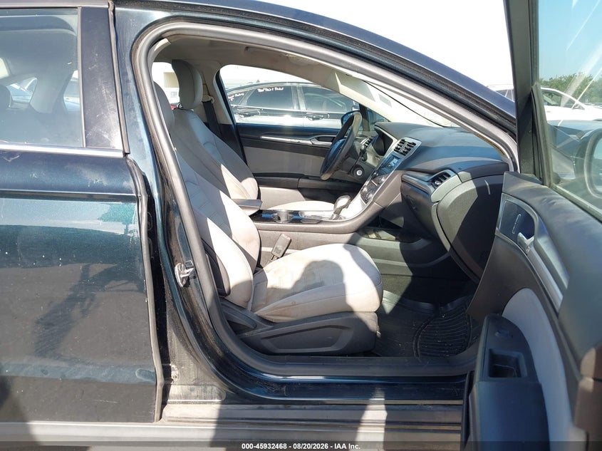 2014 FORD FUSION auction photo 5