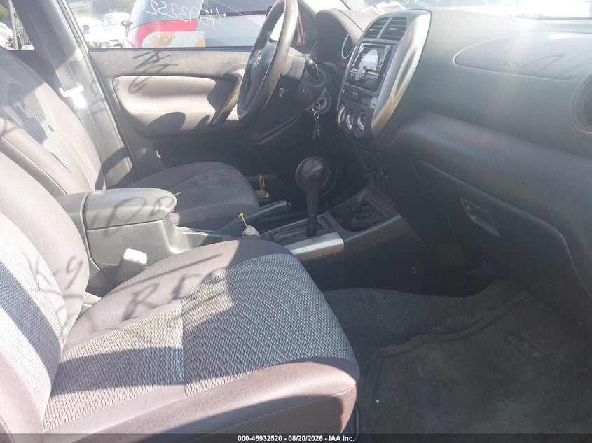 2005 TOYOTA RAV4 auction photo 5