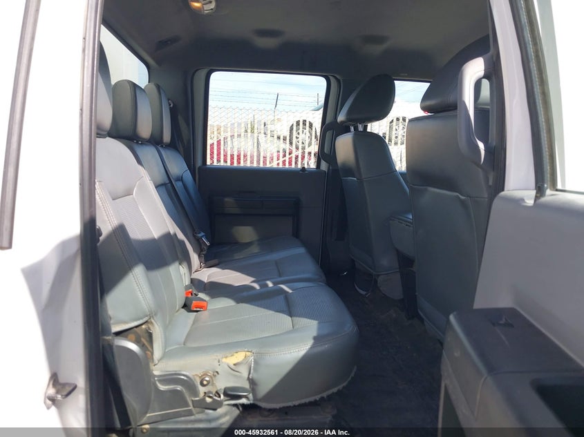 2016 FORD F-550 CHASSIS auction photo 5
