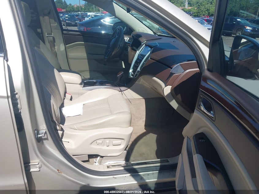 2014 CADILLAC SRX auction photo 5