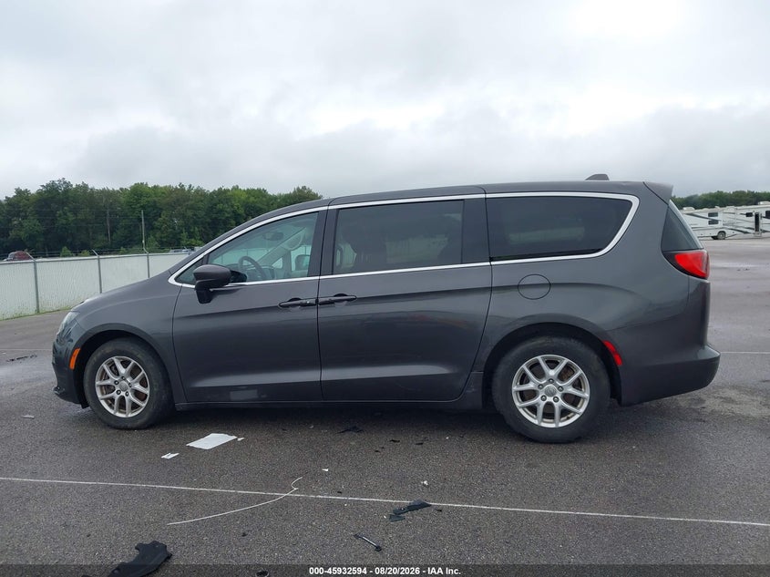CHRYSLER PACIFICA - zdjęcie 14