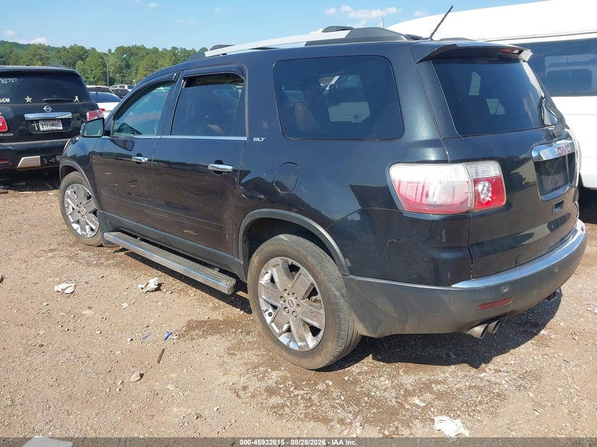 2010 GMC ACADIA auction photo 3