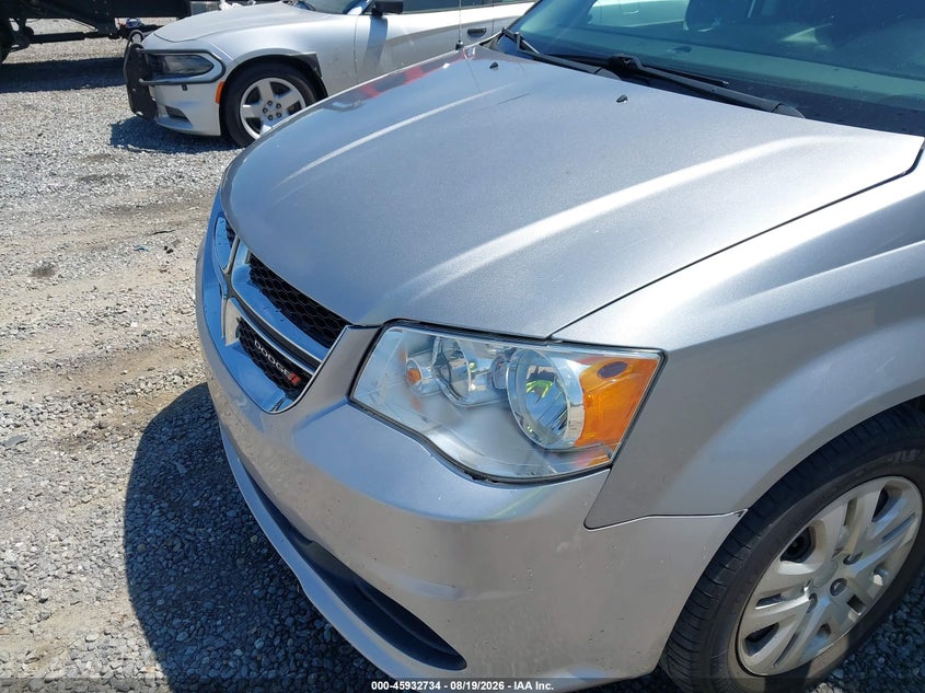 Фото 6 - DODGE GRAND CARAVAN