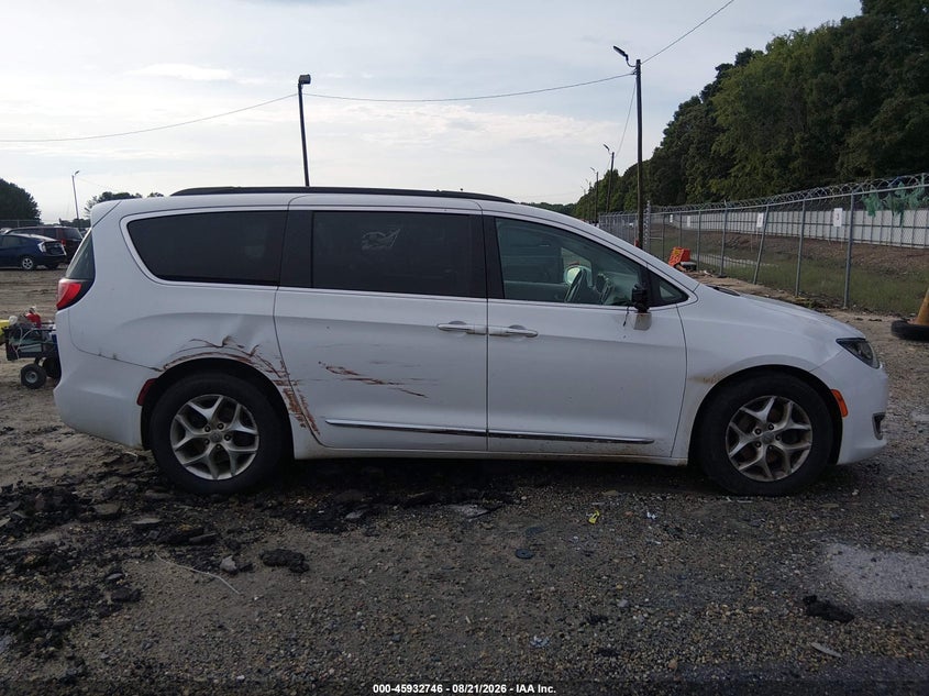 CHRYSLER PACIFICA - zdjęcie 13