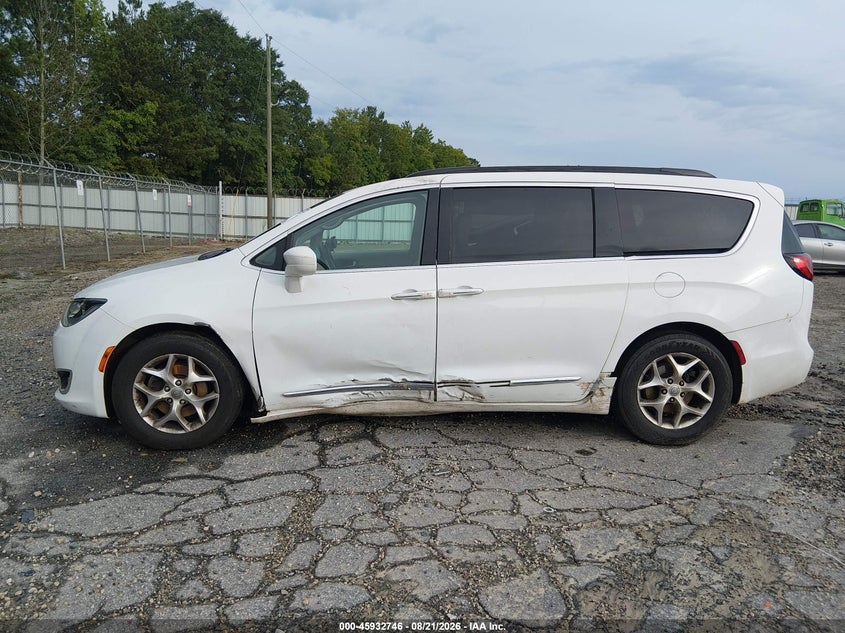 CHRYSLER PACIFICA - zdjęcie 14