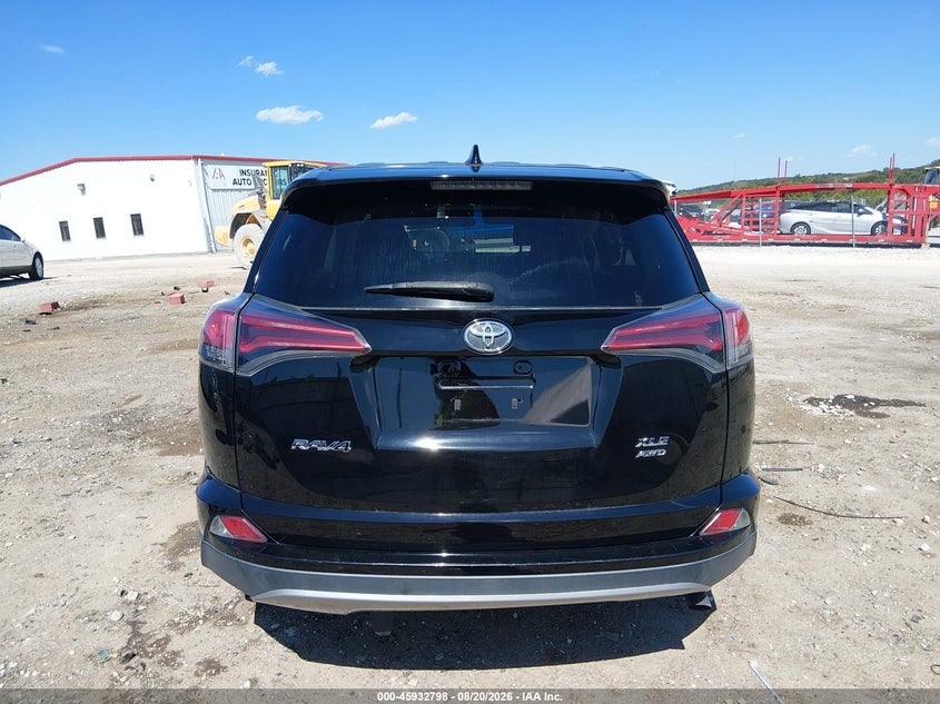 TOYOTA RAV4 - zdjęcie 17