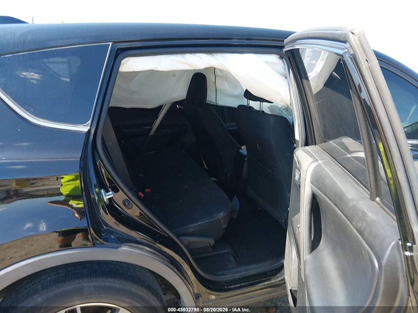 TOYOTA RAV4 - zdjęcie 8