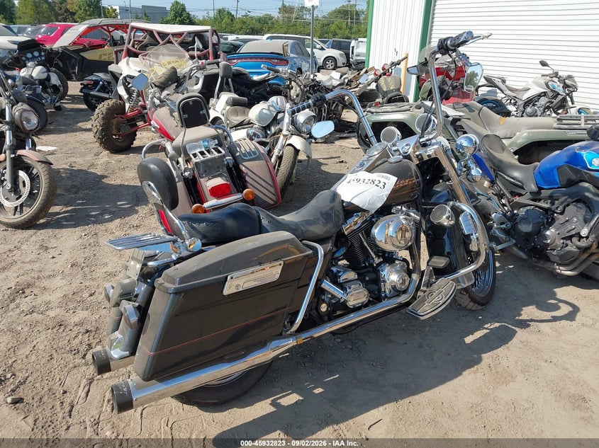 2000 HARLEY-DAVIDSON FLHRI auction photo 4