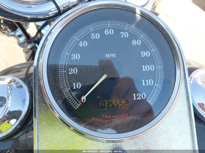 2000 HARLEY-DAVIDSON FLHRI auction photo 7