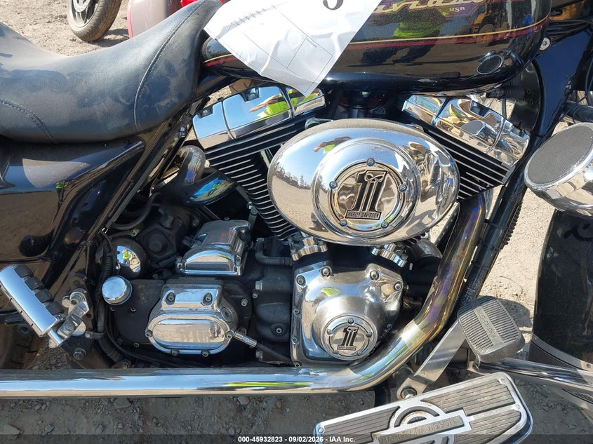2000 HARLEY-DAVIDSON FLHRI auction photo 8