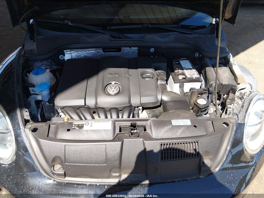 VOLKSWAGEN BEETLE 2013 VIN 3VWFP7AT3DM652473