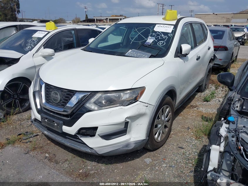 2018 NISSAN ROGUE auction photo 2