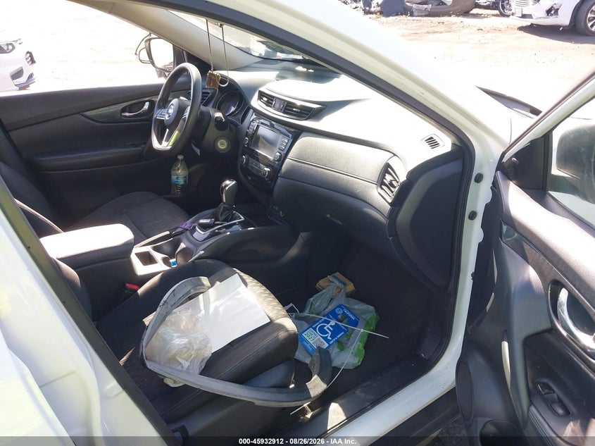 2018 NISSAN ROGUE auction photo 5