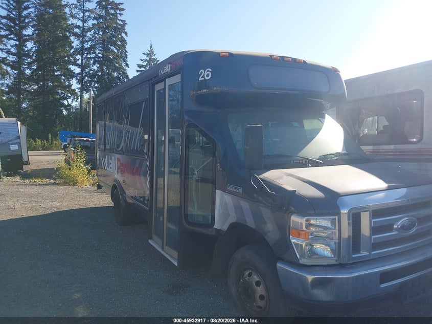 2013 FORD E-350 CUTAWAY auction photo 1