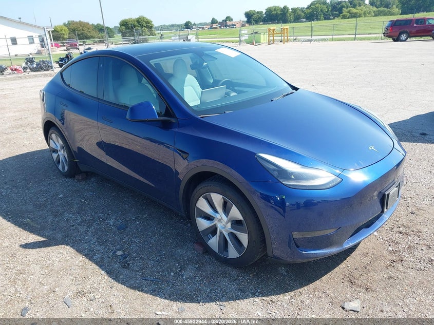 Vin: 7saygdee9nf537097, lot: 46432069, tesla model y long range dual motor all-wheel drive 2022 img_1