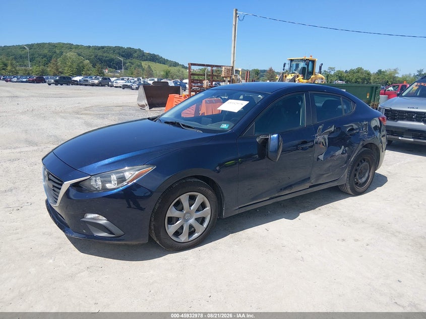 2015 MAZDA MAZDA3 auction photo 2