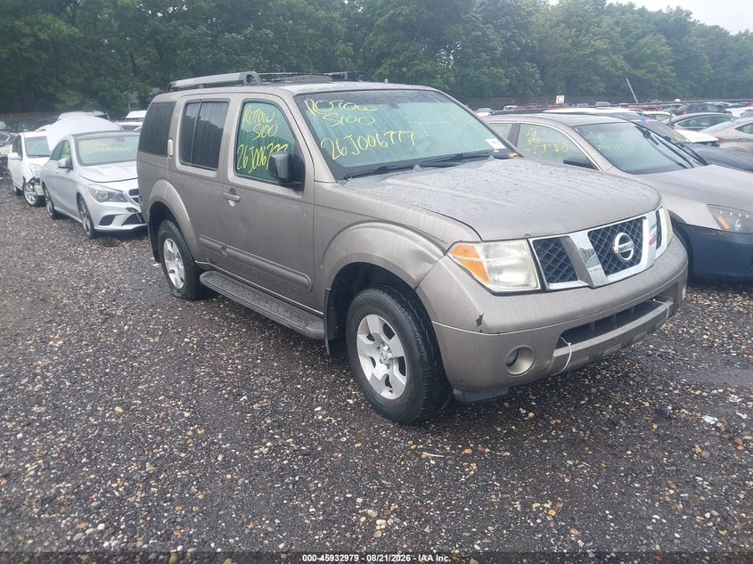 2005 NISSAN PATHFINDER auction photo 1