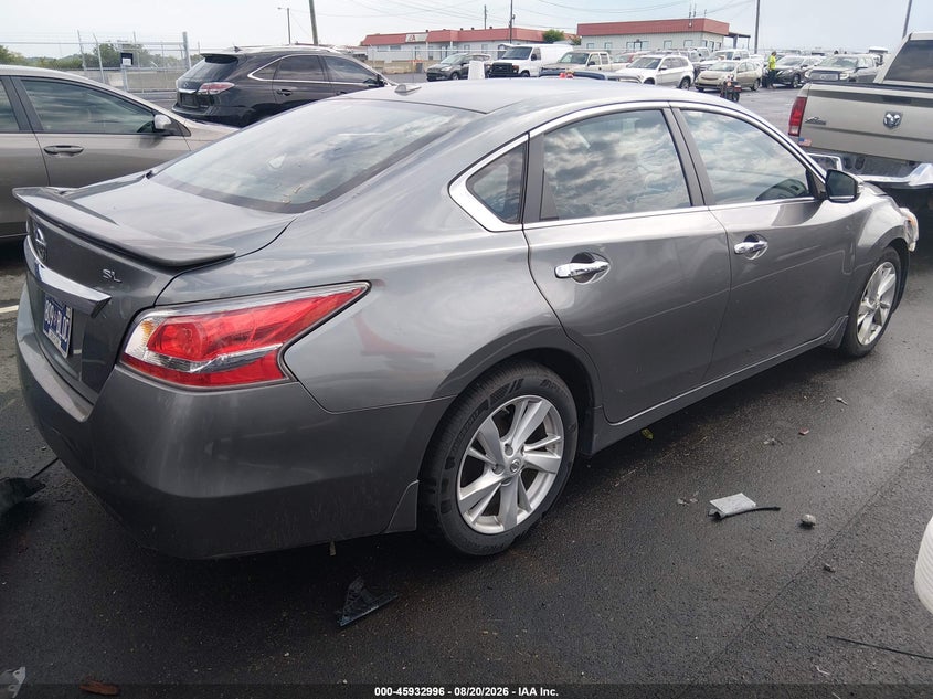2015 NISSAN ALTIMA auction photo 4