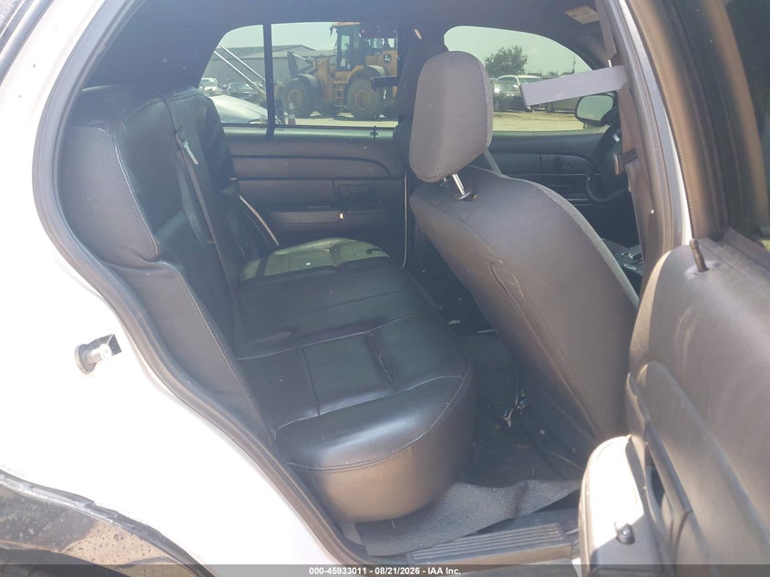 2008 FORD CROWN VICTORIA auction photo 8
