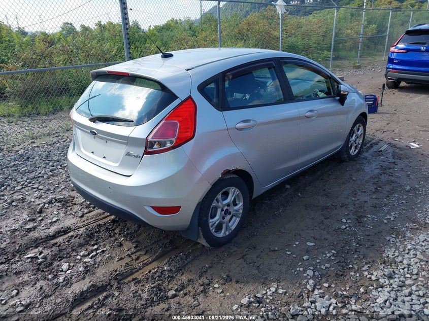 2015 FORD FIESTA auction photo 4