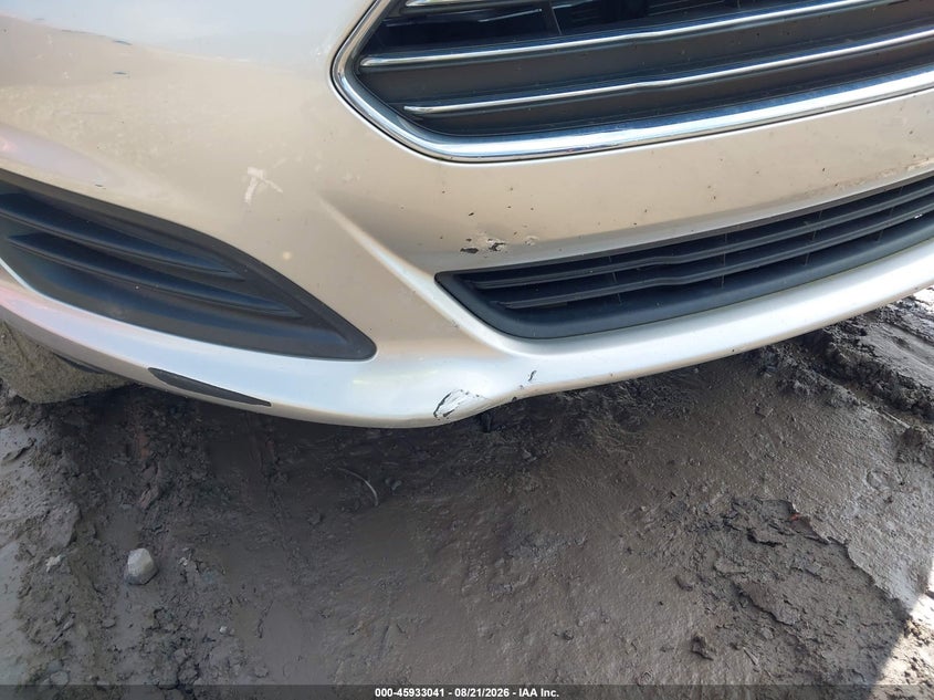 2015 FORD FIESTA auction photo 6