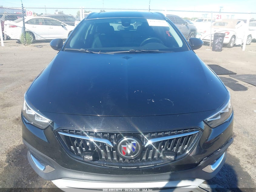BUICK REGAL TOURX 2018 VIN W04GV8SX4J1121581