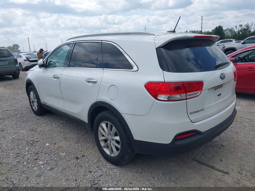 2017 KIA SORENTO auction photo 3