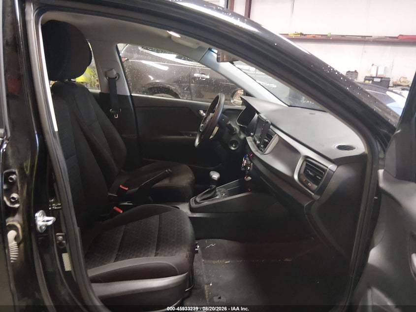 2020 KIA RIO auction photo 5