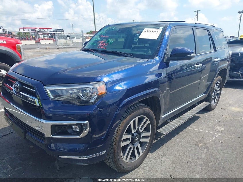 2024 TOYOTA 4RUNNER auction photo 2