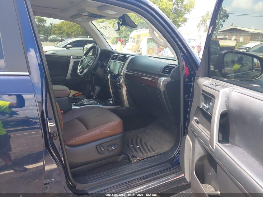2024 TOYOTA 4RUNNER auction photo 5