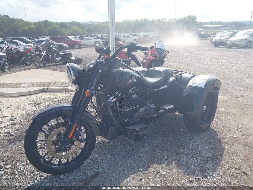 HARLEY-DAVIDSON FLRT 2024