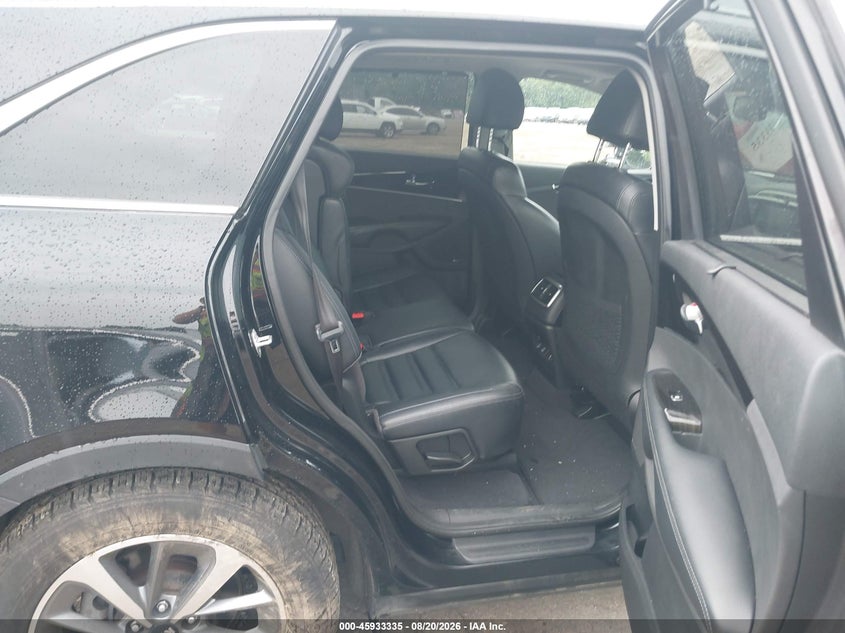 KIA SORENTO 2019 VIN 5XYPHDA58KG464174