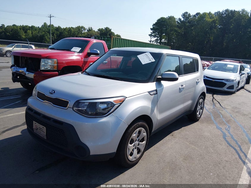 2015 Kia Soul, Normal Wear & Tear, IAAI, VIN KNDJN2A28F7814401 — photo 2