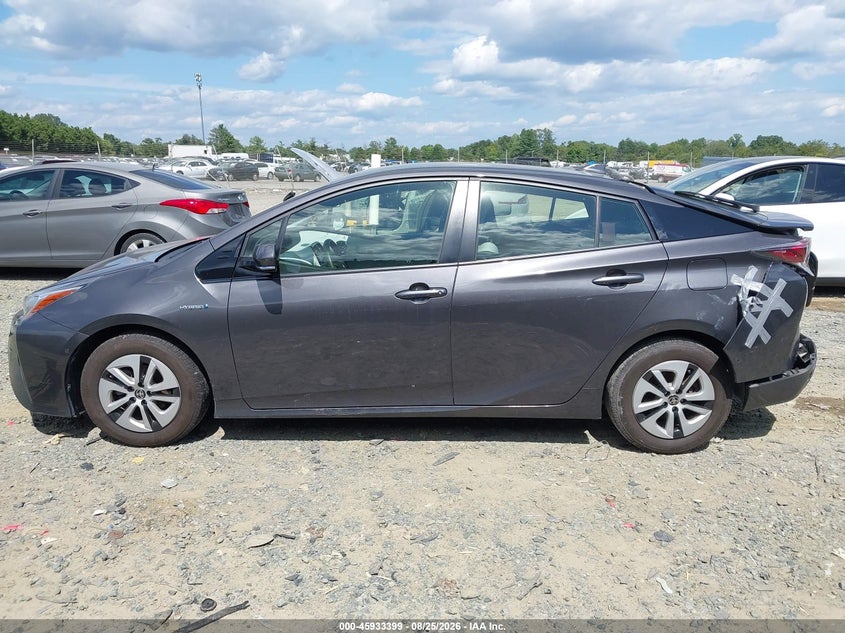 TOYOTA PRIUS - zdjęcie 14