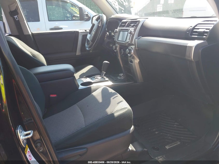 2018 TOYOTA 4RUNNER auction photo 5