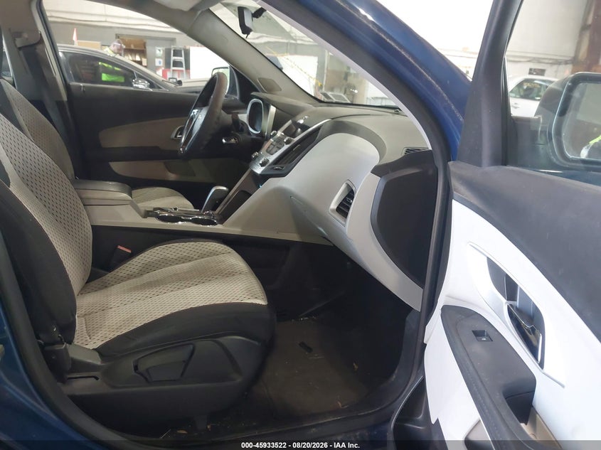 2010 CHEVROLET EQUINOX auction photo 5