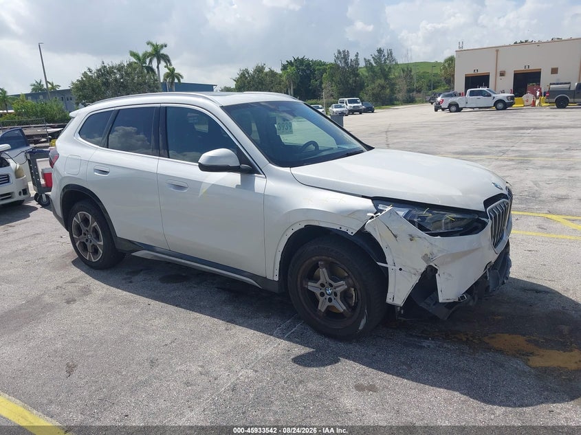 2025 BMW X1 auction photo 1